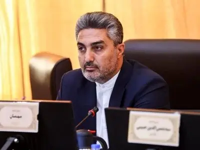 ضرورت بررسی امکان بهره مندی از ظرفیت تنگه هرمز در یک کمیسیون مشترک/ قدردانی از تلاش‌های دولت در مدیریت اقتصادی شرایط جنگی 