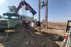 قطع خطوط مخابراتی برخی از نقاط شهرستان‌های کوهدشت و رومشکان ، به دلیل پارگی کابل فیبر نوری