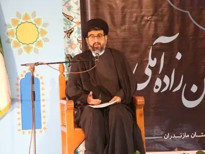 علامه حسن زاده آملی افتخار ایران و اسلام است