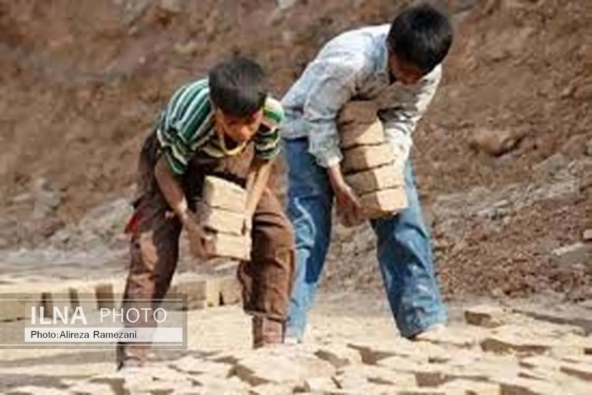 کودکانی که بیش از یک کارگر کار می‌کنند/ بکارگیری کودکان کار در مشاغل ممنوعه