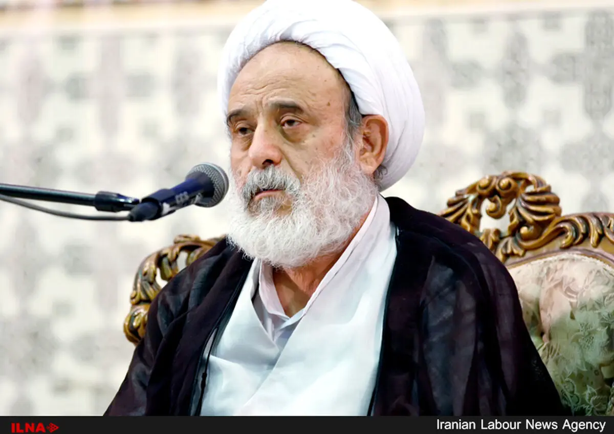 گره خوردن در زندگی و از دست رفتن نعمت‌ها تنها بخشی از آثار کفران نعمت و انجام گناه است