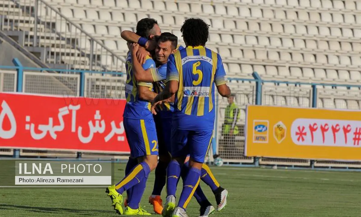 ذوب‌آهن 1-1 گسترش‌فولاد؛ اولین گل بنگستون برای یحیی