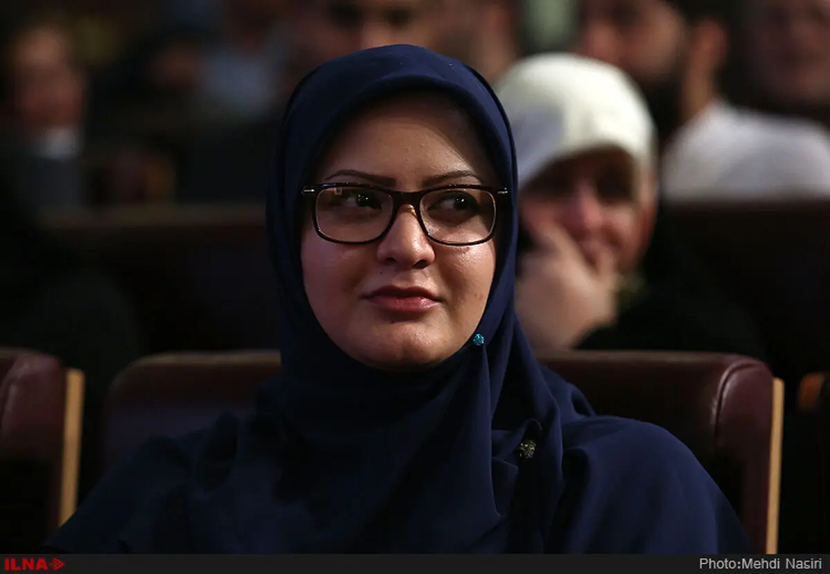 شورای نگهبان در ابلاغیه اخیر همچنان تعریف دقیقی از رجل سیاسی ارائه نکرد/ مهم‌ترین راه رسیدن به ریاست جمهوری زنان، حضور آنان در هیأت رئیسه مجلس است