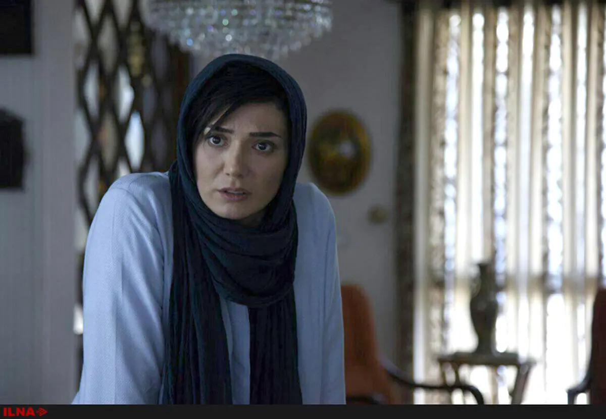 مینا وحید به "هایلایت" پیوست