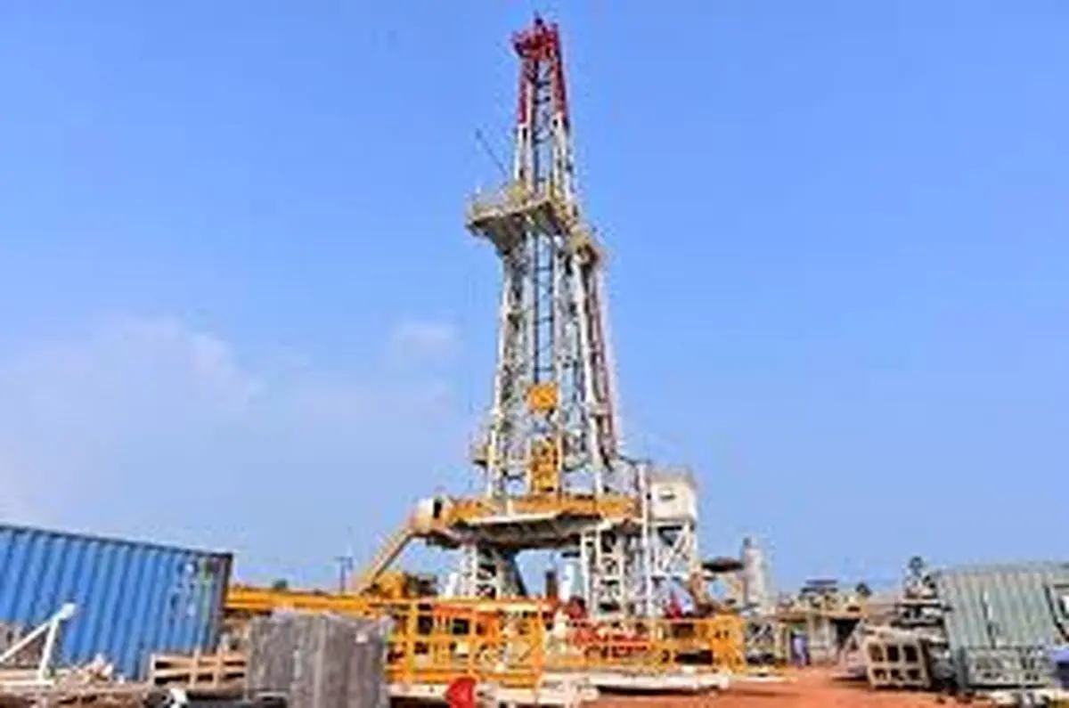 پاسخ به ناترازی با توسعه میادین گازی/ جزییات فعالیت دکل ها در خشکی و دریا