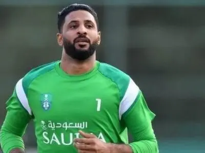 دروازه بان الاهلی بازی برگشت با استقلال را از دست داد