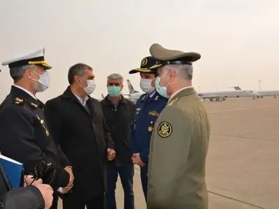 بازدید امیر دریادار سیاری از شرکت هواپیمایی کاسپین