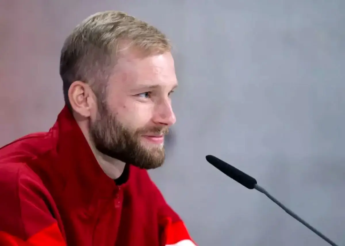 بحران در دفاع راست بایرن