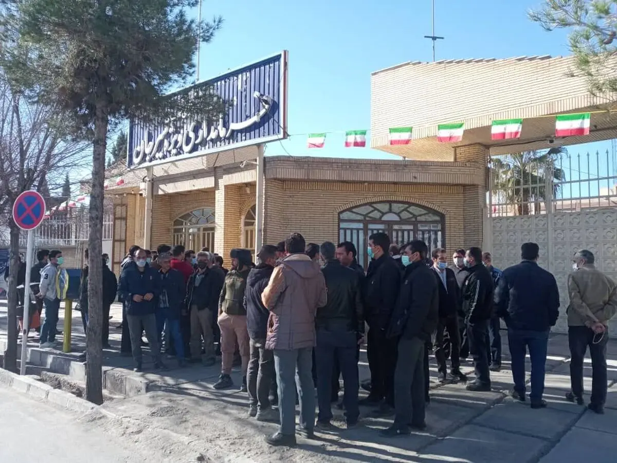 درخواست دوباره کارگران روغن نباتی «نینا» برای بازگشایی کارخانه و وصول معوقات مزدی