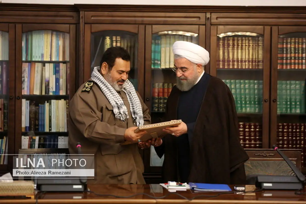 رییس جمهور از خدمات سرلشکر فیروزآبادی تقدیر کرد
