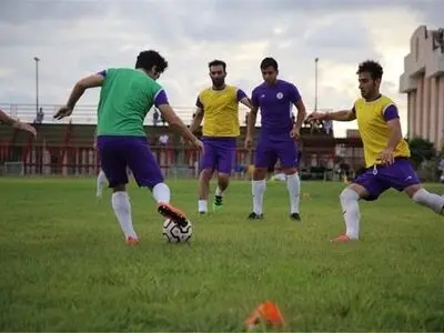 تمرین خونه به خونه در غیاب سرمربی معترض برگزار شد