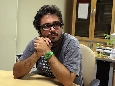 آدم‌ها در فضای مجازی فقط نگران تصویر خود هستند/حس حقارت و اینکه حق‌مان را خورده‌اند، ما را به هر کاری وامی‌دارد