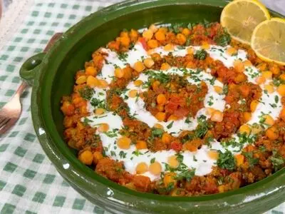 طرز تهیه بیج‌بیج نخود؛ غذای محلی شمال 