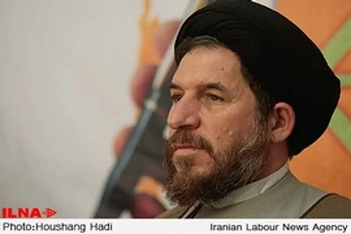 انتقاد نمایندگان از صدا و سیما را قبول دارم / انتقال انتقاد به مدیران ارشد سازمان