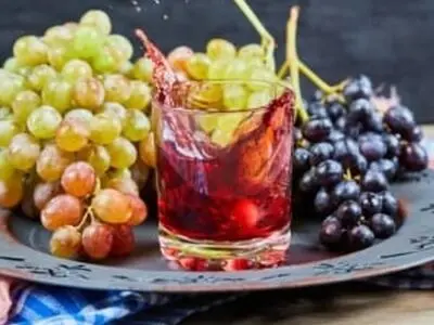 خواص آب انگور برای سلامت بدن و درمان بیماری ها