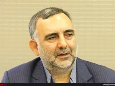 معاون وزیر ارشاد از تداوم توزیع کاغذ برای ناشران خبر داد