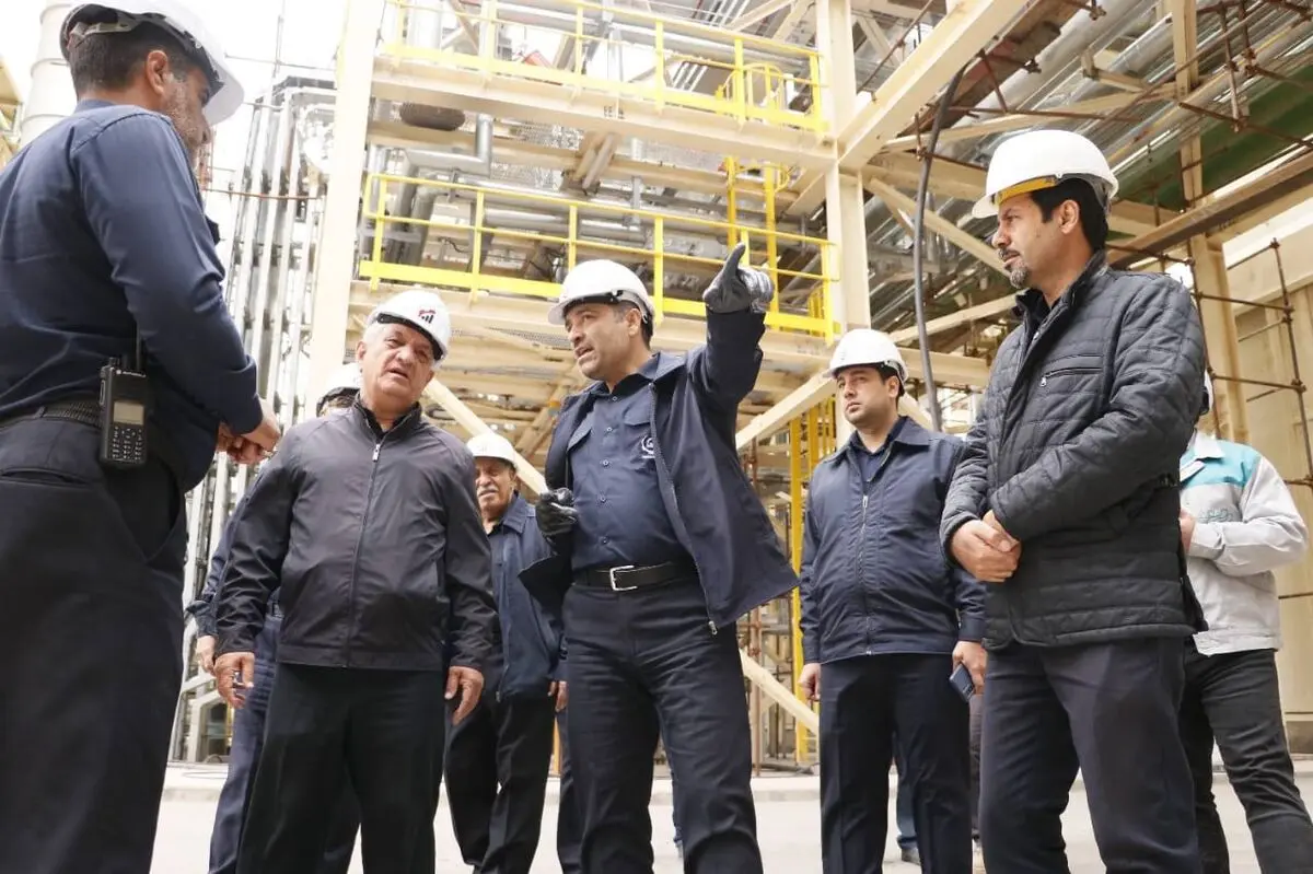 مدیرعامل هلدینگ میدکو، روز کارگر و تلاش‌های انسانی در عرصه تولید را گرامیداشت