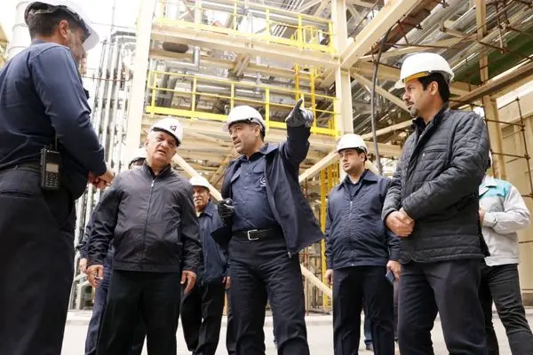 مدیرعامل هلدینگ میدکو، روز کارگر و تلاش‌های انسانی در عرصه تولید را گرامیداشت