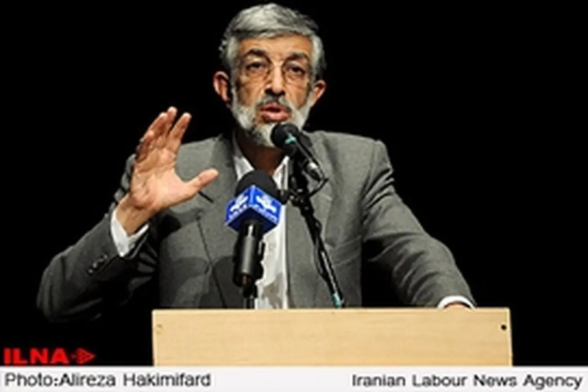 راه درمان مشکلات اقتصادی بازگشت به فرهنگ اصیل اسلامی است