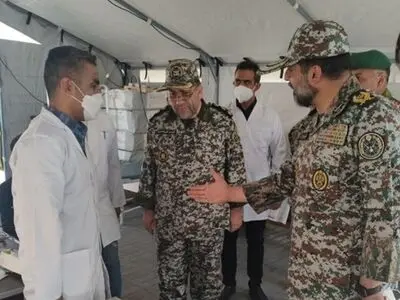 ارتش با آمادگی کامل در حال خدمت‌رسانی به زائران اربعین حسینی است