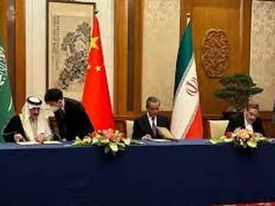 بعد إعادة فتح سفارتي الریاض وطهران.. شي دعا الدول الخليجية وإيران لعقد قمة في بكين