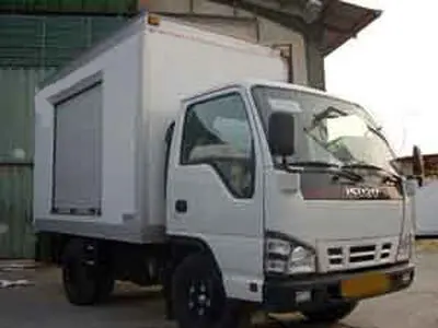  کشف 10تن مرغ غیر بهداشتی در بندر گز 