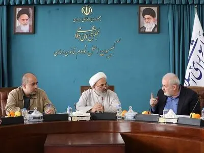 وزیر صمت از تولید ۱/۷ میلیون خودرو در سال جاری برای جبران کسری بازار خبر داد