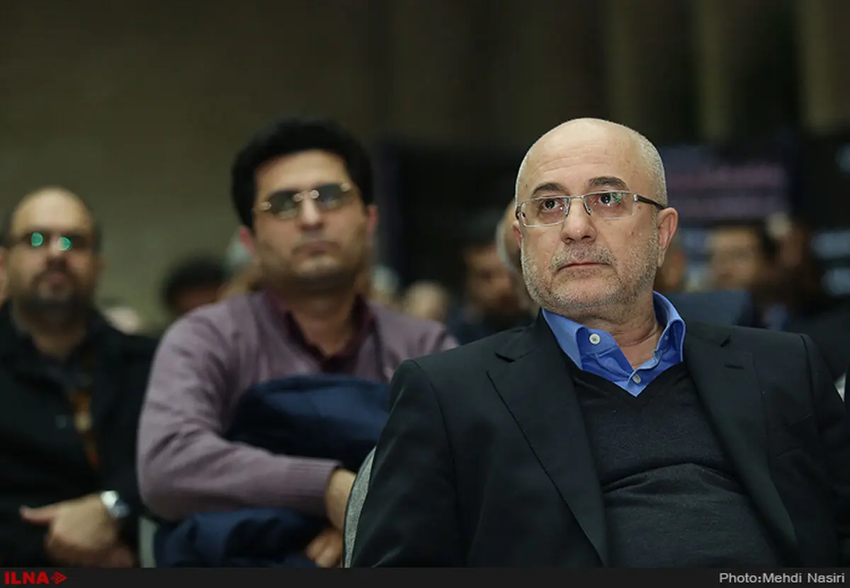 دولت خود را حامی فعالیت‌های هنری می داند