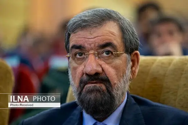 Mohsen Rezaei Warns US Ships and Forces of Serious Risks if Strait of Hormuz Blockade Continues