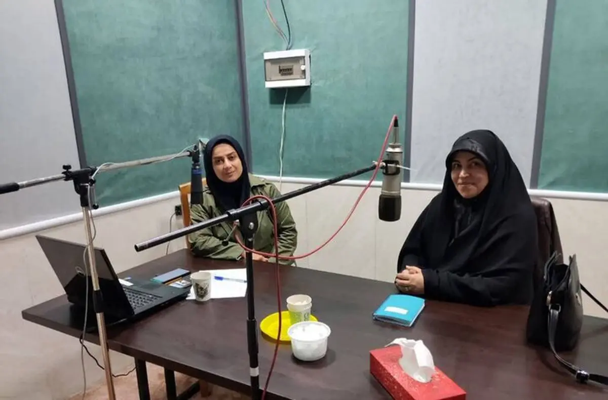 تبیین نقش بانوان در تقویت آرامش خانواده و تاب‌آوری اجتماعی