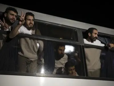 اولین گروه اسرای فلسطینی وارد غزه شدند