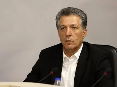 ۴۰۰۰ دستگاه کشنده در پشت مرزهای آذربایجان غربی متروکه شدهاند