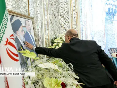مراسم گشایش و امضای دفتر یادبود شهدای خدمت