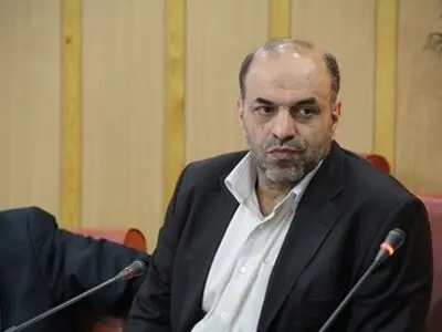 مشکلات مدیریتی؛ عامل انتخاب روش «مزایده» برای واگذاری استقلال و پرسپولیس