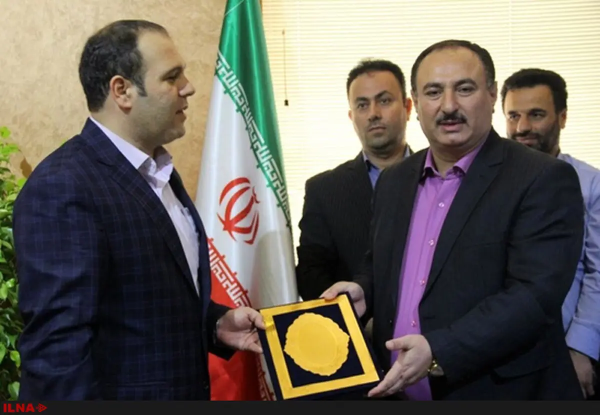 همه را دروغگو می نامند در حالی که‌خودشان به وعده‌ها عمل  نکردند 