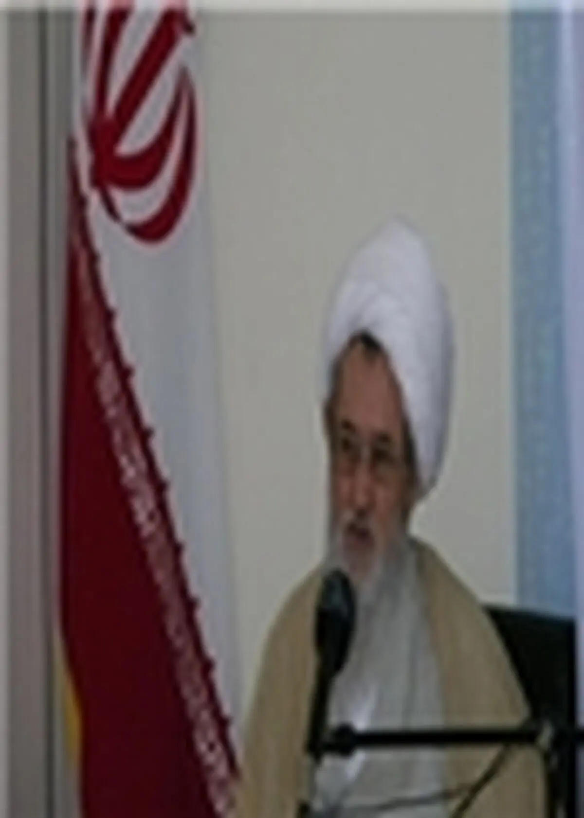 برای مبارزه فرهنگی، باید اتحاد منسجمی در دستور کار قرار گیرد