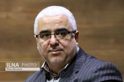 هر فردی بتواند به نجات ایران کمک کند، دستش را می‌بوسم و کفشش را واکس می‌زنم/ در برخی فرآیندهای تصمیم‌سازی و تصمیم‌گیری جریان نفوذ را می‌بینیم