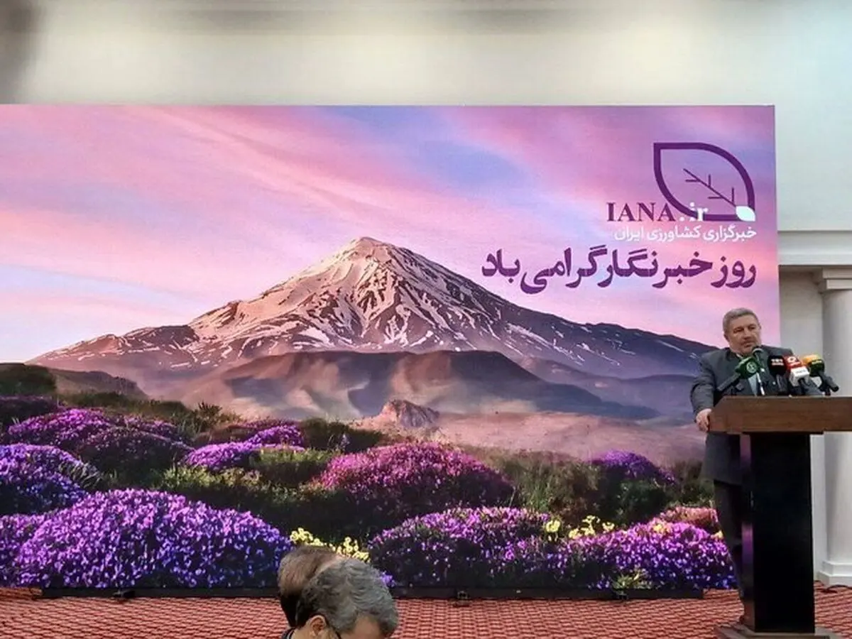 برای رسیدن به فهم مشترک باید به رسانه توجه کنیم
