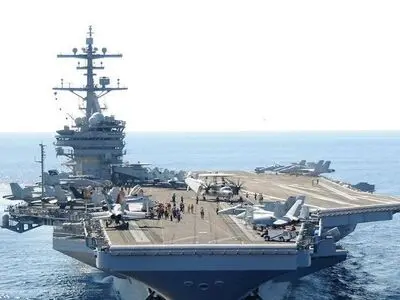 ناو «جورج بوش» متحدان دمشق را تهدید کرد