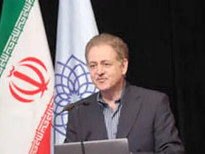 ویروس کرونا در آب کلرینه شده، منتشر نمی‌شود/ دمای ۴۰ تا ۶۰ درجه سانتیگراد بهترین درجه حرارت برای از بین رفتن ویروس کروناست/ مصرف تریاک و الکل تاثیری در جلوگیری از ابتلا به بیماری ندارد