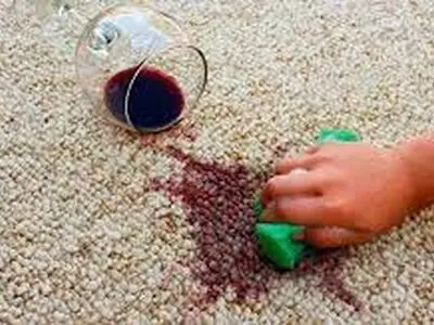 روش تمیز کردن شربت رنگی از روی فرش