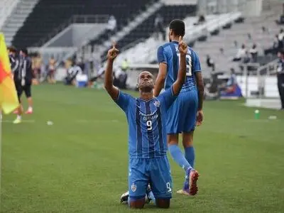 جونیور: باید از فینال لیگ قهرمانان لذت ببریم