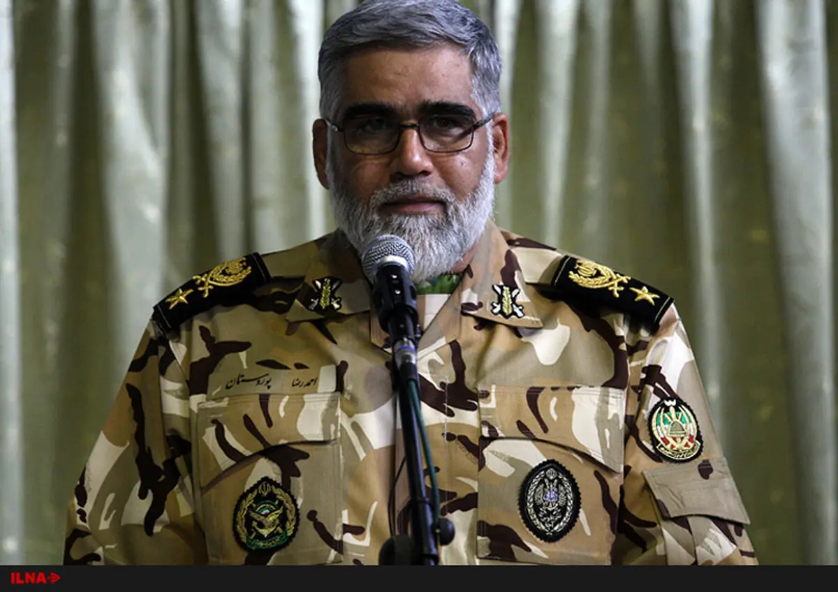 دشمنی که دنبال بمباران تاسیسات هسته‌ای ایران بود، امروز می‌خواهد با ما عکس یادگاری بگیرد و قهوه بخورد
