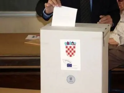 انتخابات ریاست‌جمهوری کرواسی به دور دوم کشیده شد