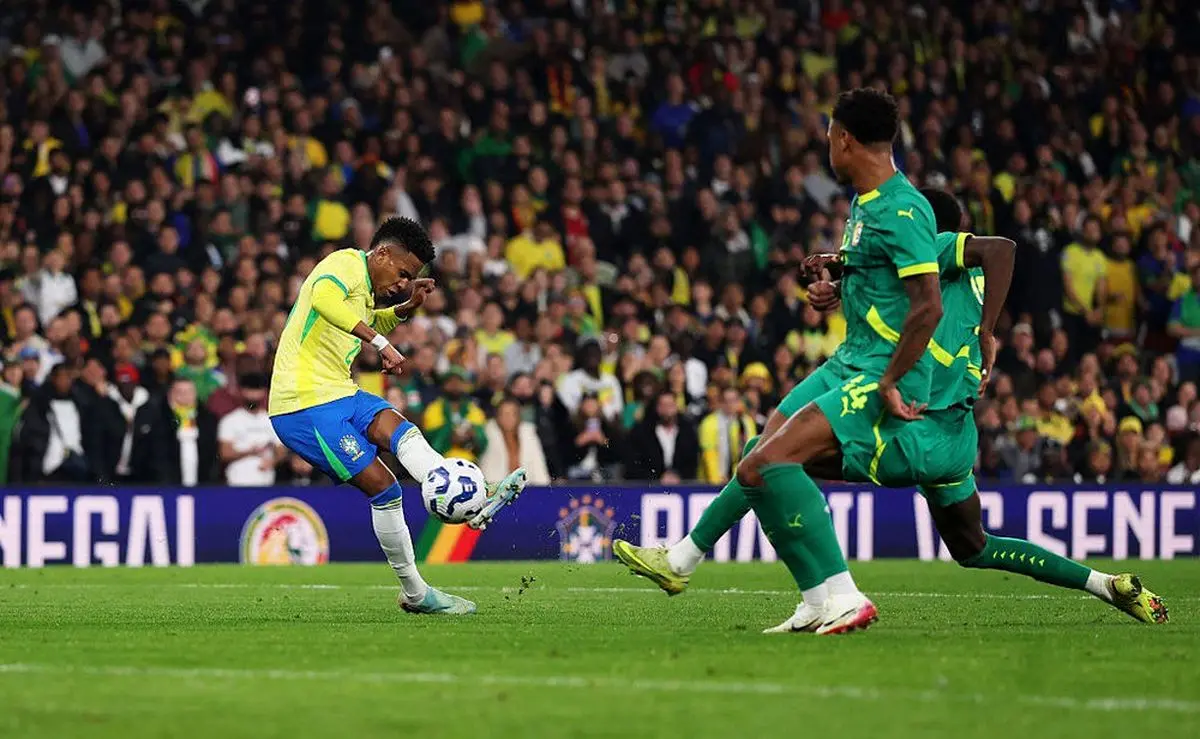 استوائو ستاره درخشان در پیروزی برزیل