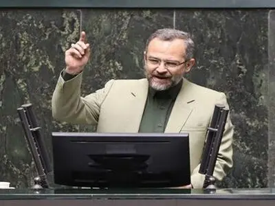 امروز می‌توان بین همتی قبل از وزارت با همتی وزیر مناظره گذاشت