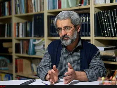 عباس سلیمی‌نمین: ایدئولوژیِ اسلامی مخالف توسعه‌ نیست/ روشنفکران ایرانی در قبال غرب دچار وادادگی هستند/ رضاخان معنای توسعه را نمی‌فهمید/ در توسعه‌ اقتصادی عقب هستیم