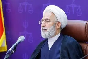 نباید از تلاش دشمن برای اخلال در فضای سیاسی و اجتماعی غفلت کنیم