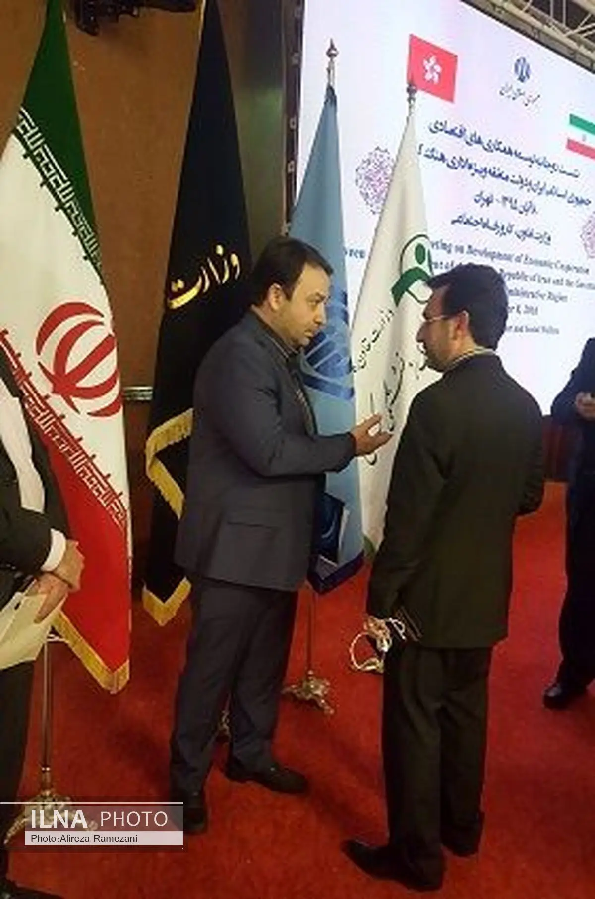 توسعهی همکاری بین پتروشیمی فارابی و کشور هنگکنگ