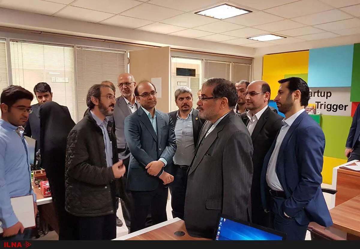 بازدید شمخانی از مجتمع خدمات فناوری دانشگاه صنعتی شریف